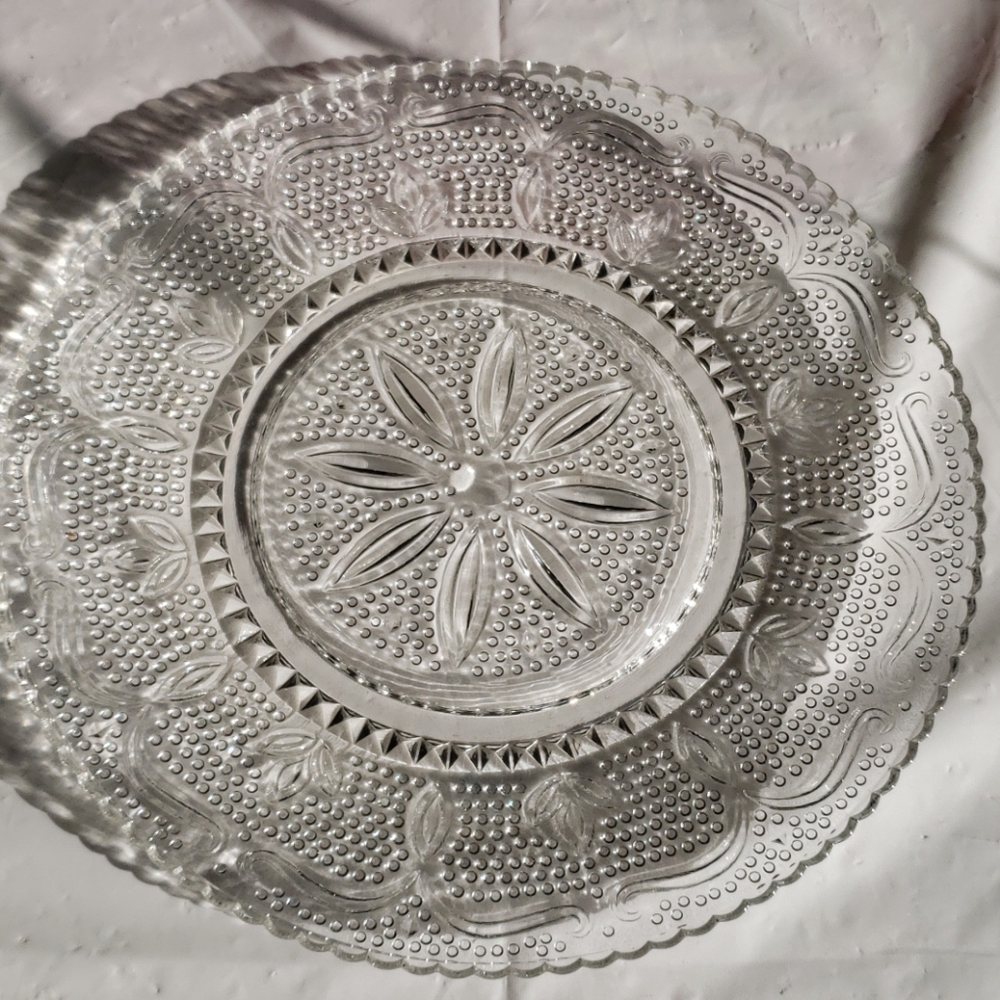 Federal glass Heritage clear dinner plates